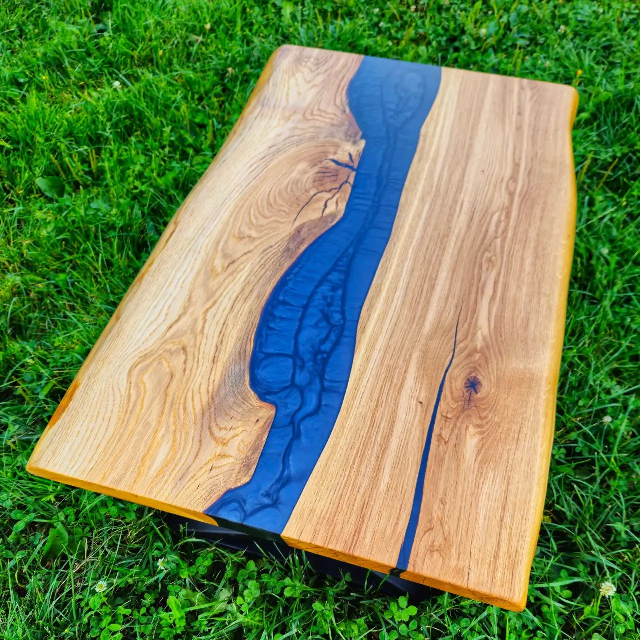 Холна маса - дъб и епоксидна смола