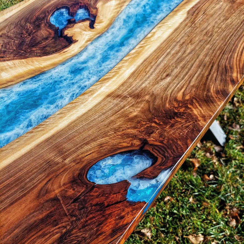 Couchtisch - Europäischer Nussbaum und Meereseffekte