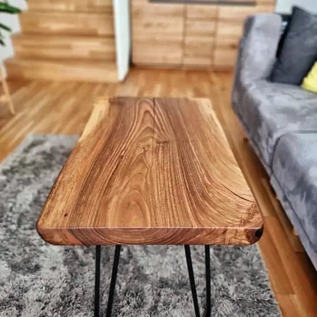 Холна маса - цяло парче европейски орех